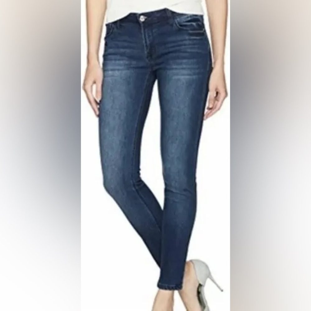 Kensie. You Look Pretty Skinny  Denim Women's Jeans Size 8